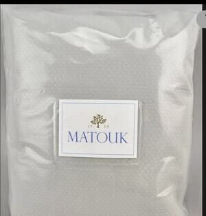Matouk Elliot Diamond Pique KING Coverlet Silver